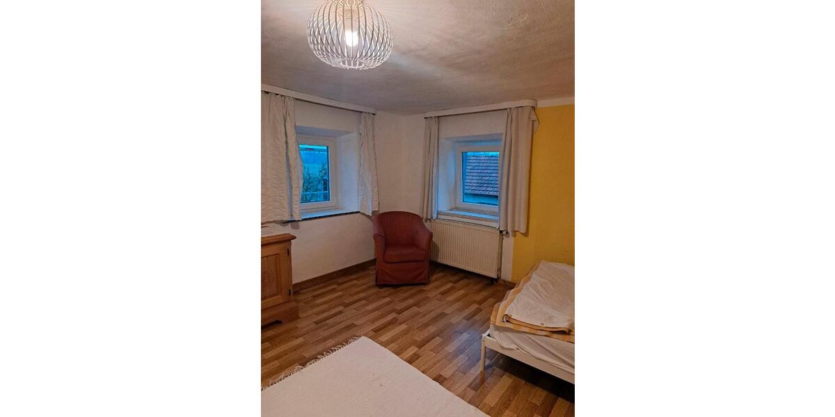 Wohnen auf Zeit Saaldorf-Surheim Surheim - 1 Zimmer, 20 m&sup2;, 450&euro; | Angebot:26340169