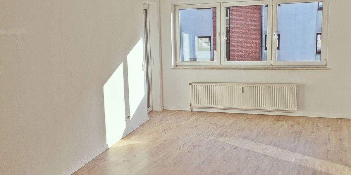 Etagenwohnung Schwerin Krebsförden - 2 Zimmer, 66 m&sup2;, 600&euro; | Angebot:25676969