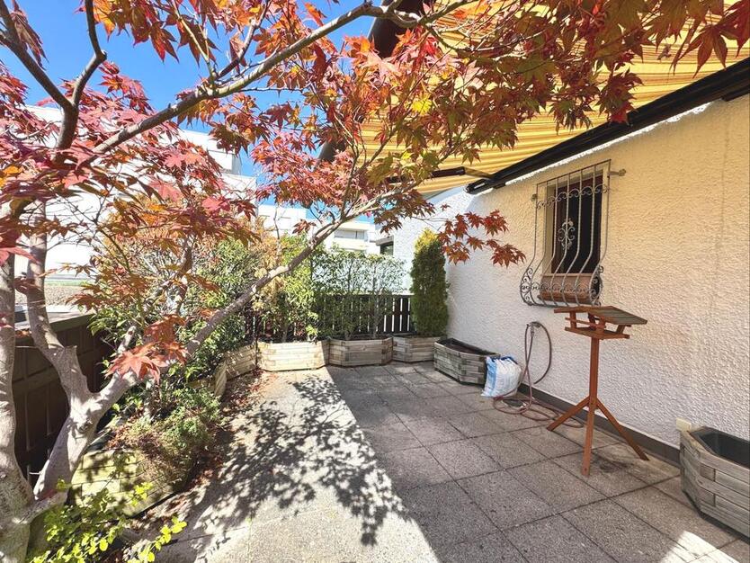 Charmante 3-Zimmer-Wohnung mit Terrasse und Balkon