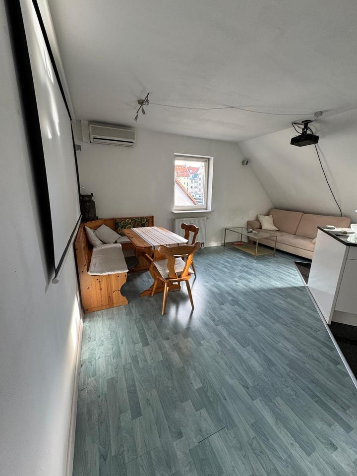 Freies WG-Zimmer in 3er Männer-WG