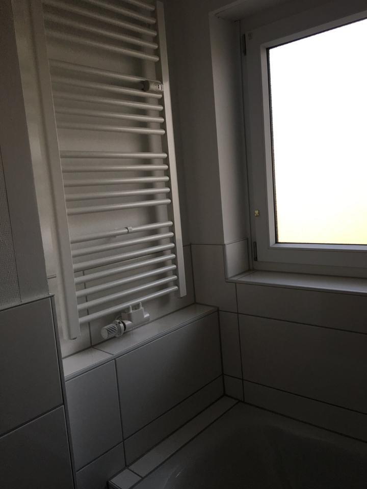 Helle 3-Zi-Wohnung mit Loggia in zentraler Lage von Wendelstein zimmer