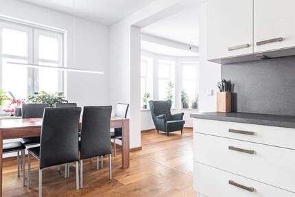 EXKLUSIVE 2,5-ZKB-WOHNUNG MIT BALKON IN DER AUGSBURGER INNENSTADT 2 zimmer