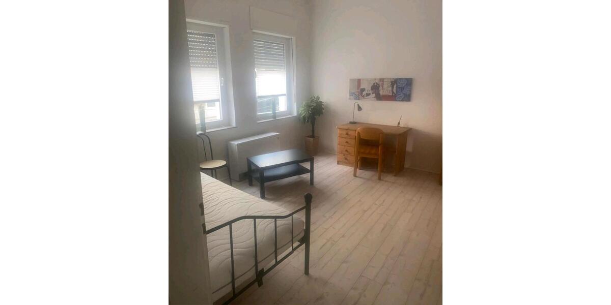 Wohnen auf Zeit Gelsenkirchen Buer - 1 Zimmer, 95 m&sup2;, 390&euro; | Angebot:24477340