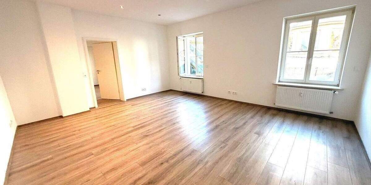 Etagenwohnung Kordel - 3 Zimmer, 92 m&sup2;, 775&euro; | Angebot:26694846