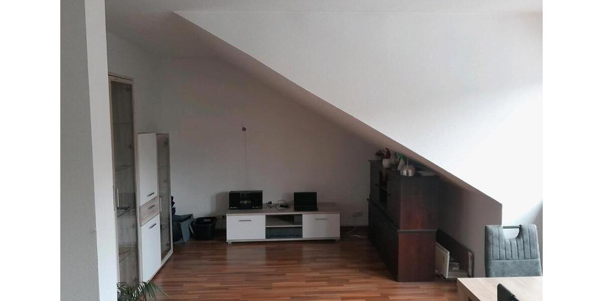Dachgeschoßwohnung Osterode am Harz - 2 Zimmer, 75 m&sup2;, 671&euro; | Angebot:24919067