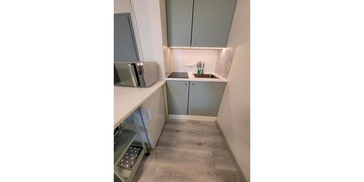 Wohnen auf Zeit Kassel - 1 Zimmer, 27 m&sup2;, 750&euro; | Angebot:24776499