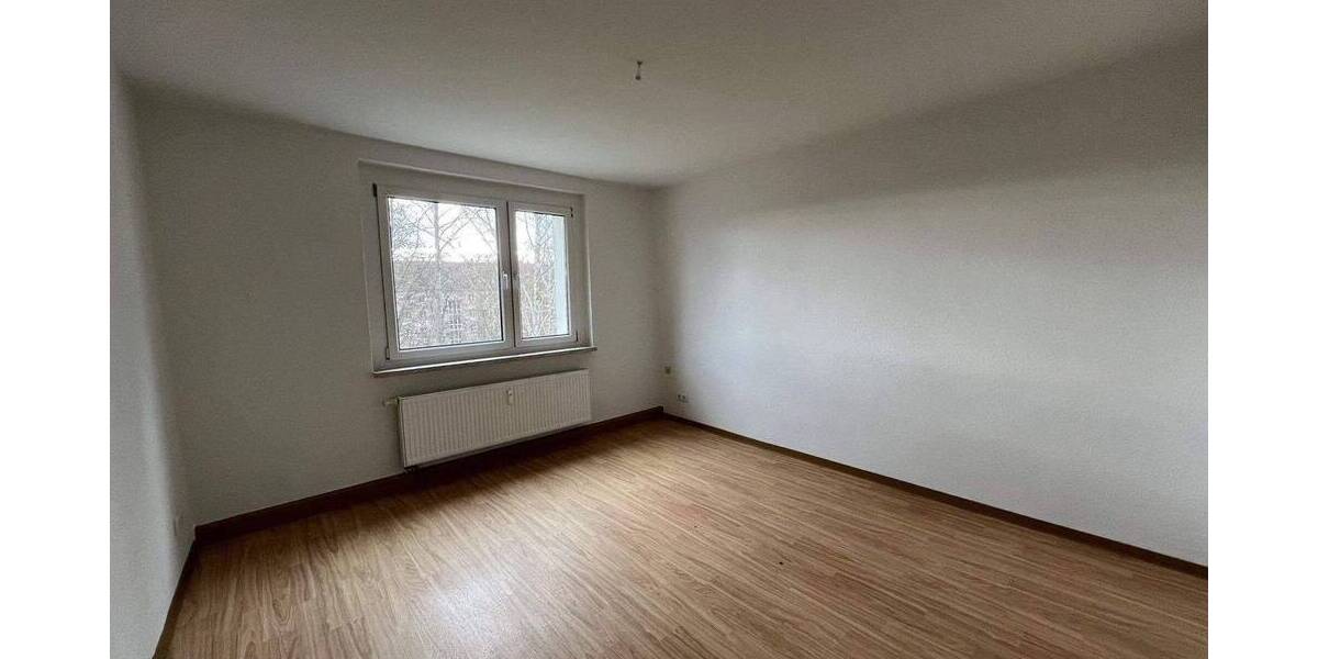 Etagenwohnung Zwickau Marienthal - 3 Zimmer, 56 m&sup2;, 249&euro; | Angebot:26834773