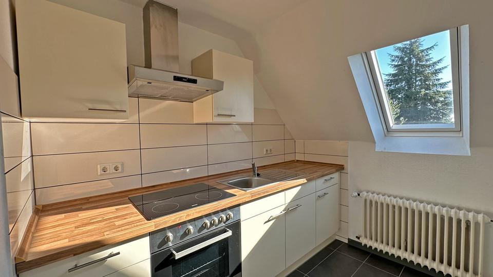 Dachgeschoßwohnung Wiesmoor - 3 Zimmer, 70 m&sup2;, 550&euro; | Angebot:26444287