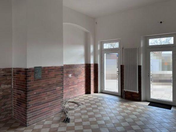 VG3867c Neu sanierte Gastro- oder Ladenflächen in hochfrequentierter Lage Maxhütte-Haidhof