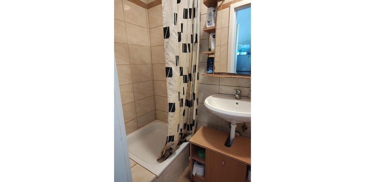 Wohnen auf Zeit Saarbrücken Neue Bremm - 1 Zimmer, 18 m&sup2;, 350&euro; | Angebot:26422177