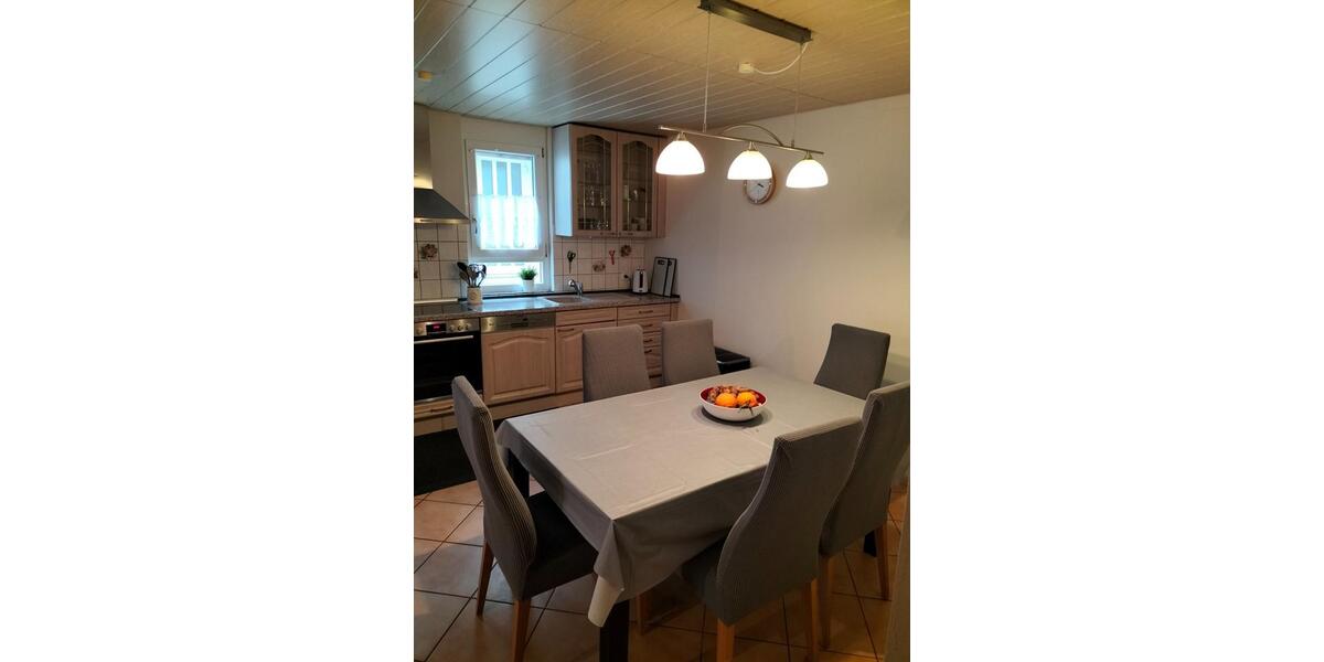 Wohnen auf Zeit Vaihingen an der Enz - 3 Zimmer, 90 m&sup2;, 9.999.999&euro; | Angebot:24423761