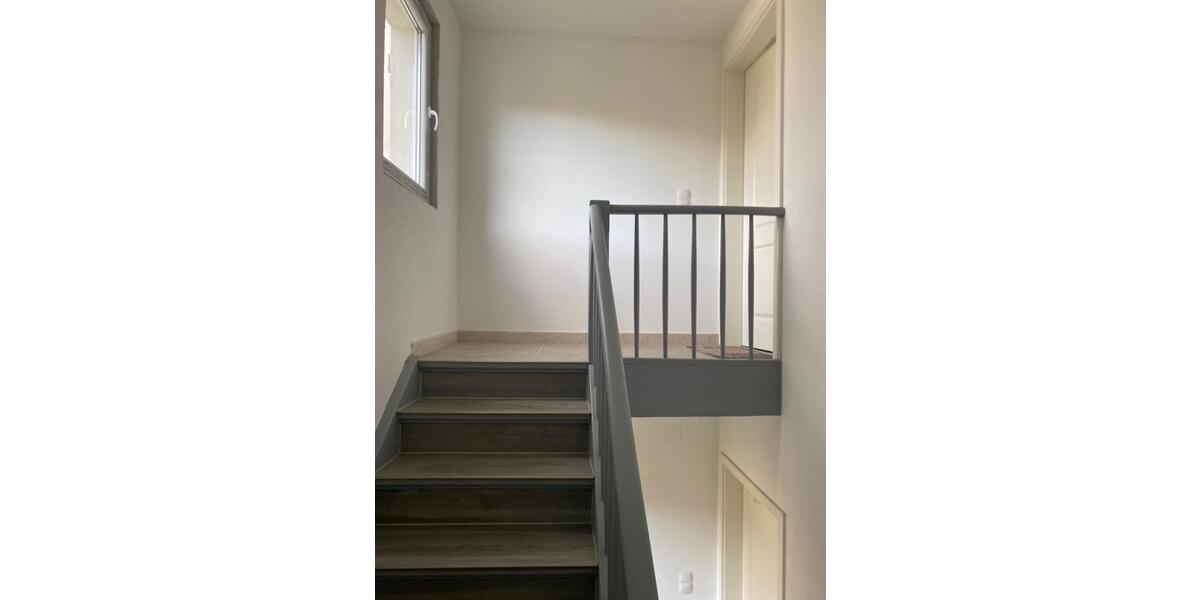 Dachgeschoßwohnung Ötisheim - 2.5 Zimmer, 50 m&sup2;, 1.200&euro; | Angebot:24846736