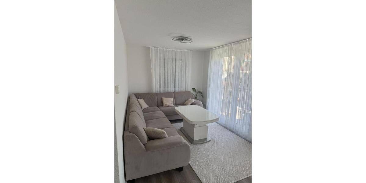 Dachgeschoßwohnung Boxberg - 3 Zimmer, 71 m&sup2;, 800&euro; | Angebot:26671221