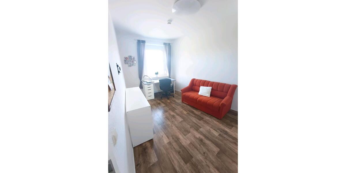 Etagenwohnung Coswig (Anhalt) - 3 Zimmer, 72 m&sup2;, 648&euro; | Angebot:26380252