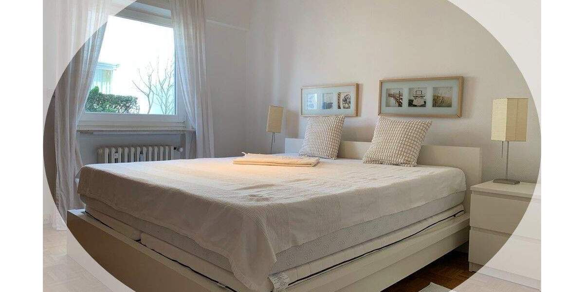 Etagenwohnung Wiesbaden Biebrich - 2 Zimmer, 90 m&sup2;, 1.400&euro; | Angebot:24386483