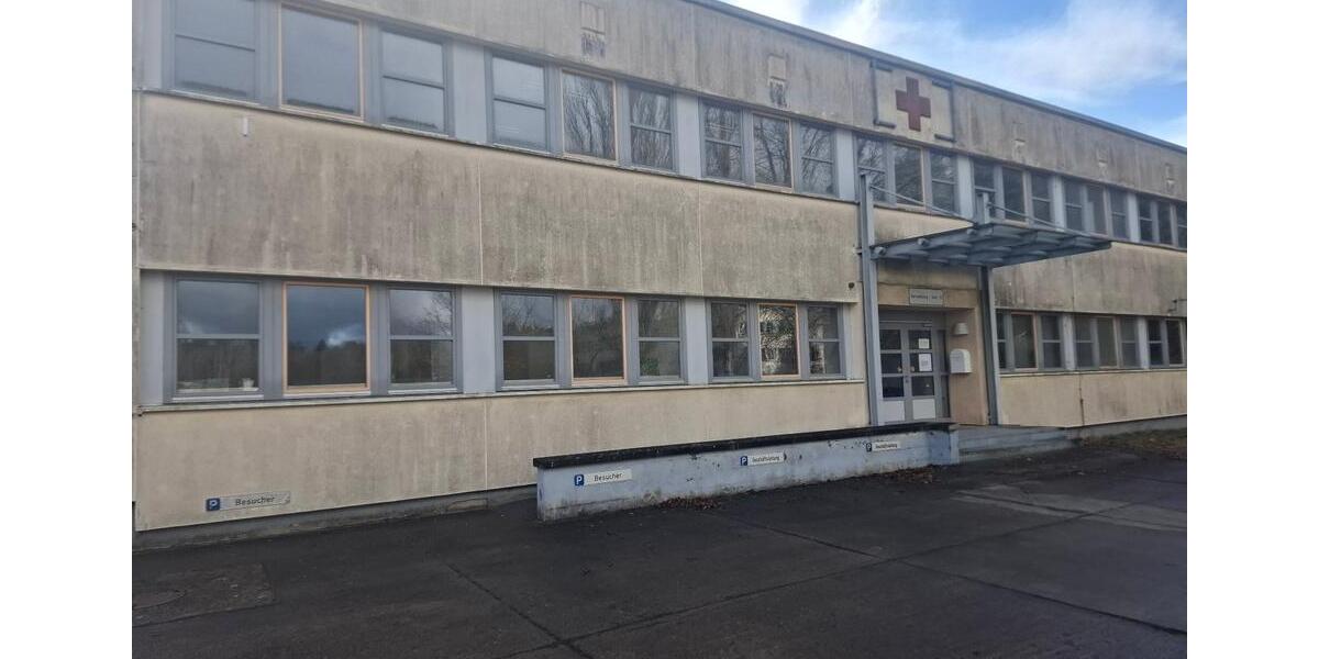 Gewerbeobjekt Sternberg - 300&euro; | Angebot:25653298