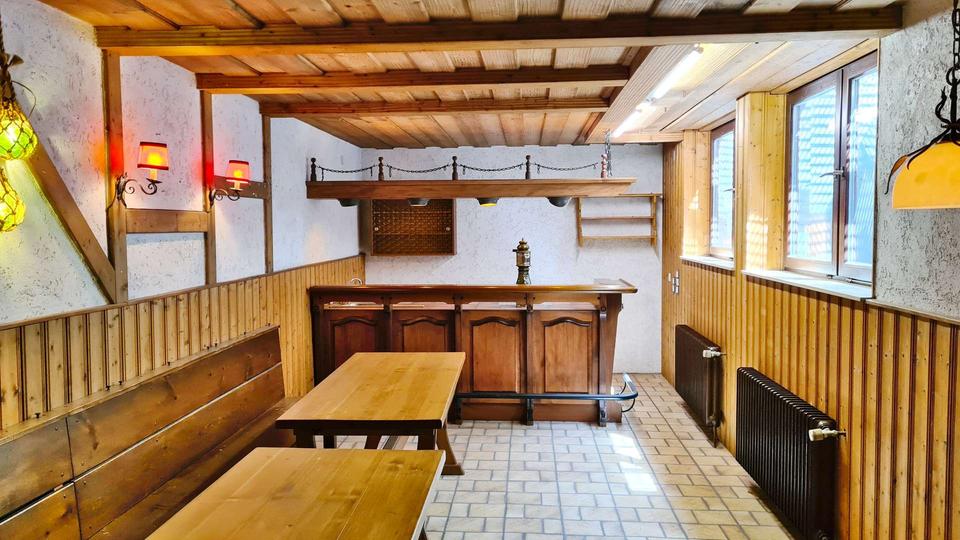 Einfamilienhaus Viernheim - 5 Zimmer, 198 m&sup2;, 2.200&euro; | Angebot:23456246