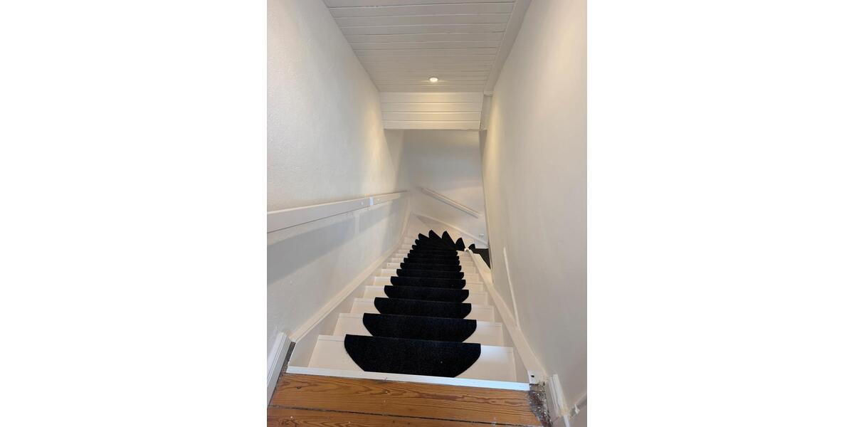 Wohnen auf Zeit Kiel Gaarden-Ost - 2 Zimmer, 65 m&sup2;, 990&euro; | Angebot:26037399