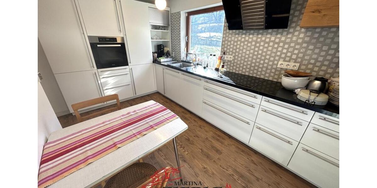 Erdgeschoßwohnung Uhingen - 2.5 Zimmer, 76 m&sup2;, 700&euro; | Angebot:25103764