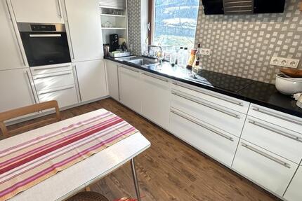 Wohnung Uhingen - 2.5 Zimmer, 76 m&sup2;, 700&euro; | Angebot:25103764