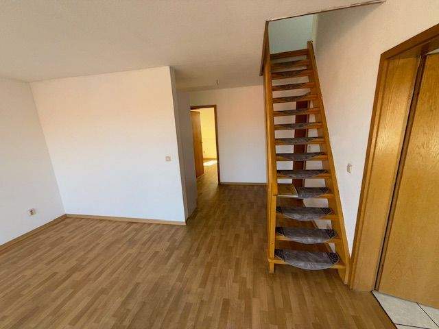 Etagenwohnung Gerstungen - 4 Zimmer, 97 m&sup2;, 645&euro; | Angebot:22086985