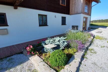 Wohnung Arnstorf - 4 Zimmer, 105 m&sup2;, 925&euro; | Angebot:21811121