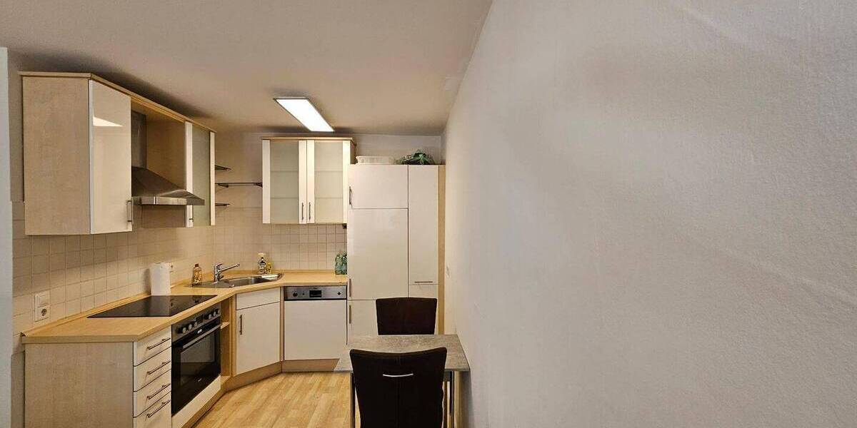 Etagenwohnung Reutlingen Innenstadt - 2 Zimmer, 53 m&sup2;, 720&euro; | Angebot:26733283