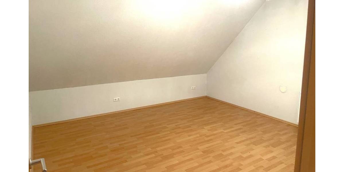 Etagenwohnung Monsheim - 3 Zimmer, 103 m&sup2;, 1.100&euro; | Angebot:26556658