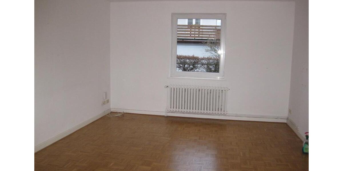 Erdgeschoßwohnung Goslar - 3 Zimmer, 92 m&sup2;, 790&euro; | Angebot:24866315