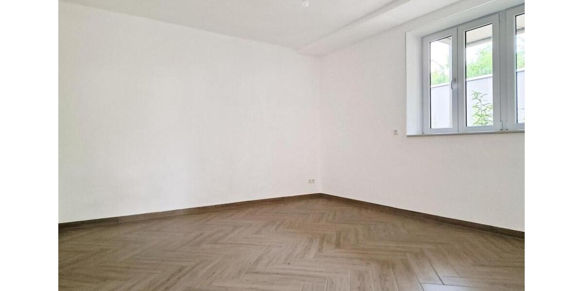 EG Wohnung mit Terrasse | Exklusiv wohnen. Natürlich leben. 4 zimmer