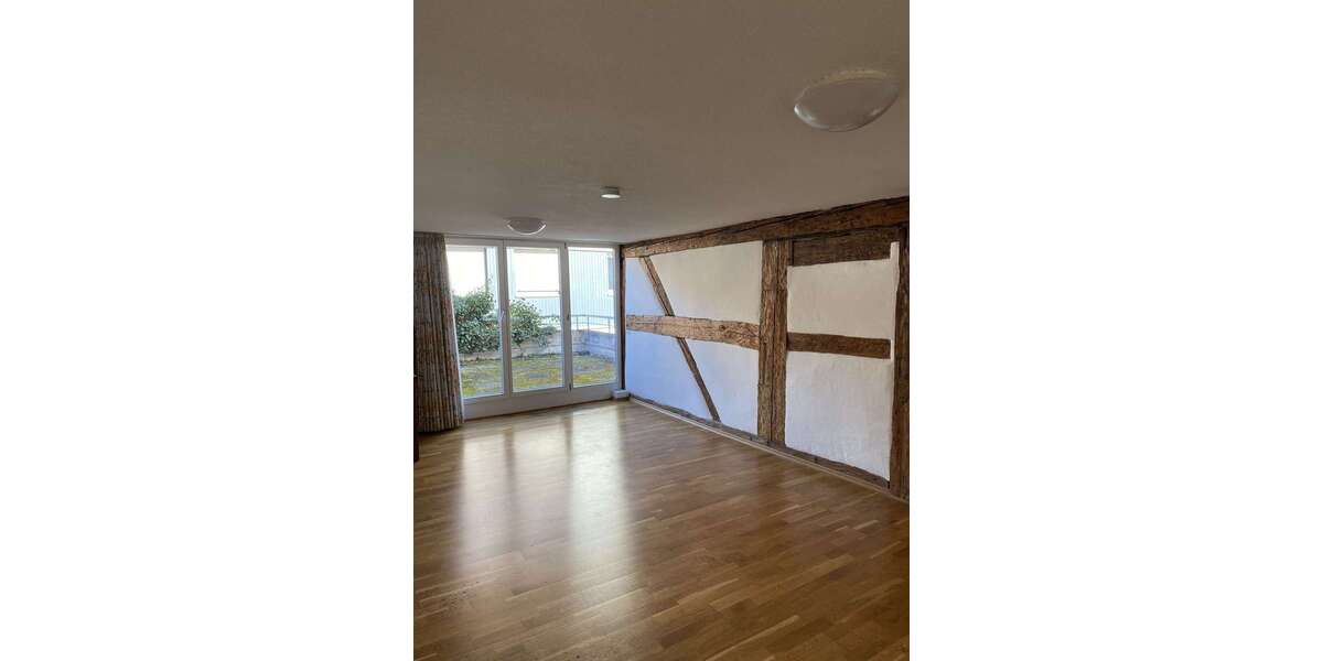 Etagenwohnung Tübingen Hirschau - 1 Zimmer, 22 m&sup2;, 330&euro; | Angebot:24825235