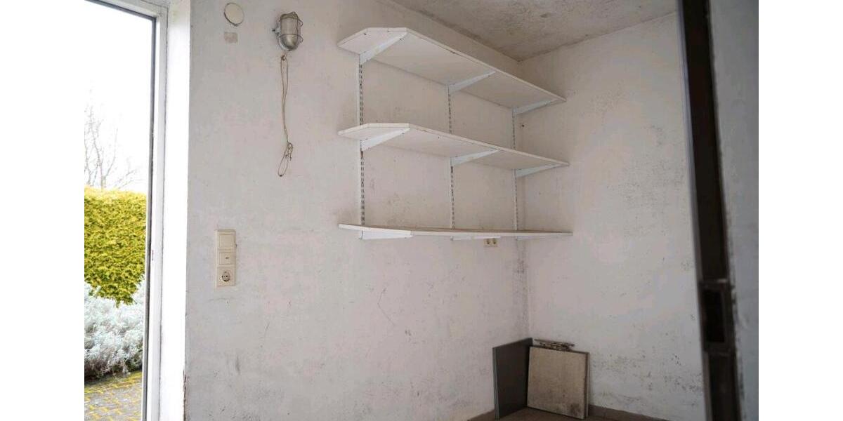 Dachgeschoßwohnung Bad Driburg - 4 Zimmer, 127 m&sup2;, 900&euro; | Angebot:25900234