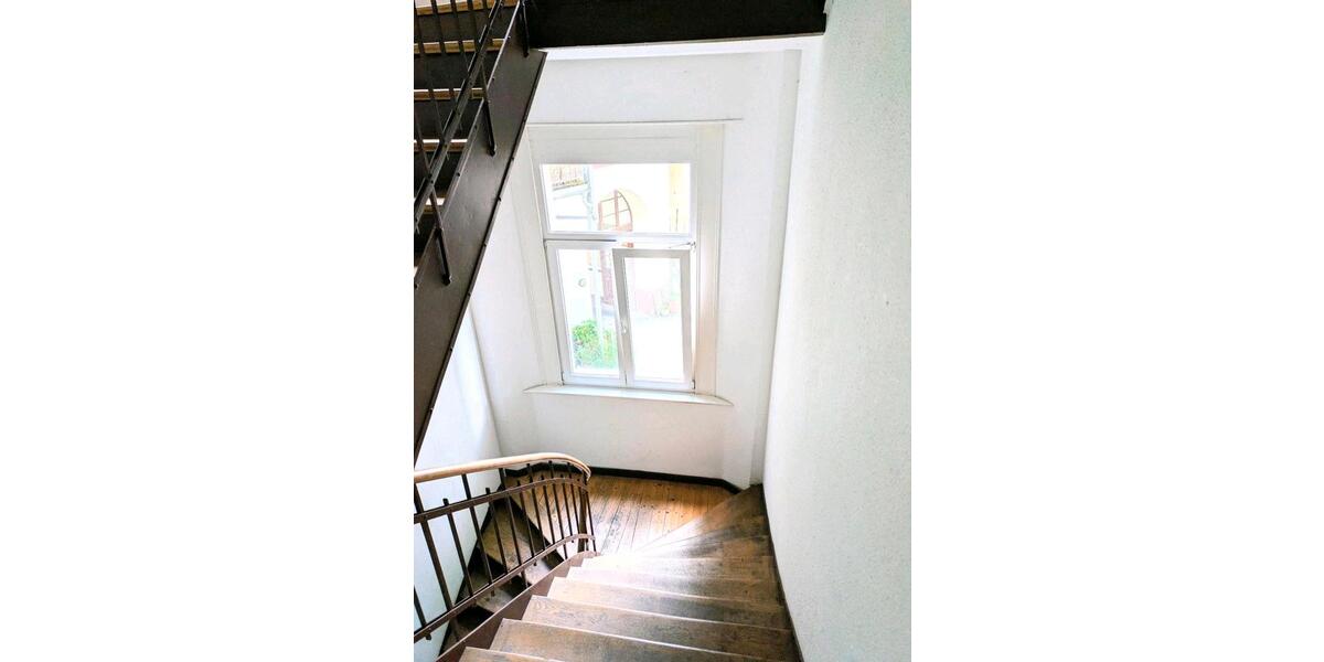 Etagenwohnung Wiesbaden Biebrich - 2 Zimmer, 41 m&sup2;, 1.000&euro; | Angebot:26687547
