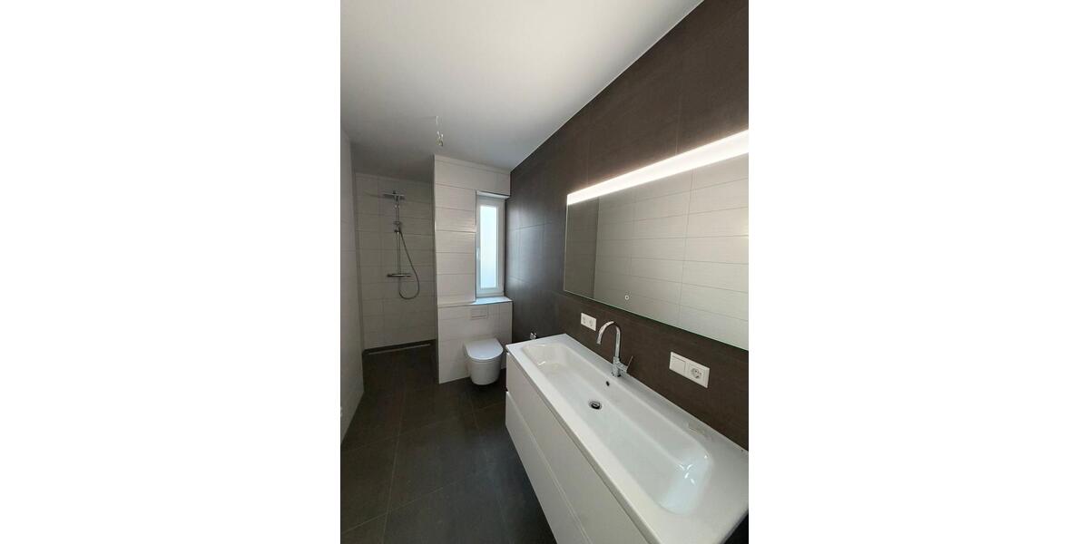 Dachgeschoßwohnung Osnabrück Gretesch - 2 Zimmer, 60 m&sup2;, 979&euro; | Angebot:26003293