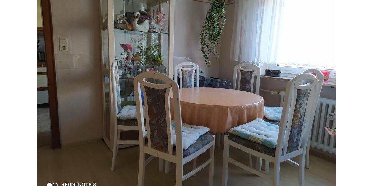 Wohnen auf Zeit Veitshöchheim - 1 Zimmer, 15 m&sup2;, 300&euro; | Angebot:26015461