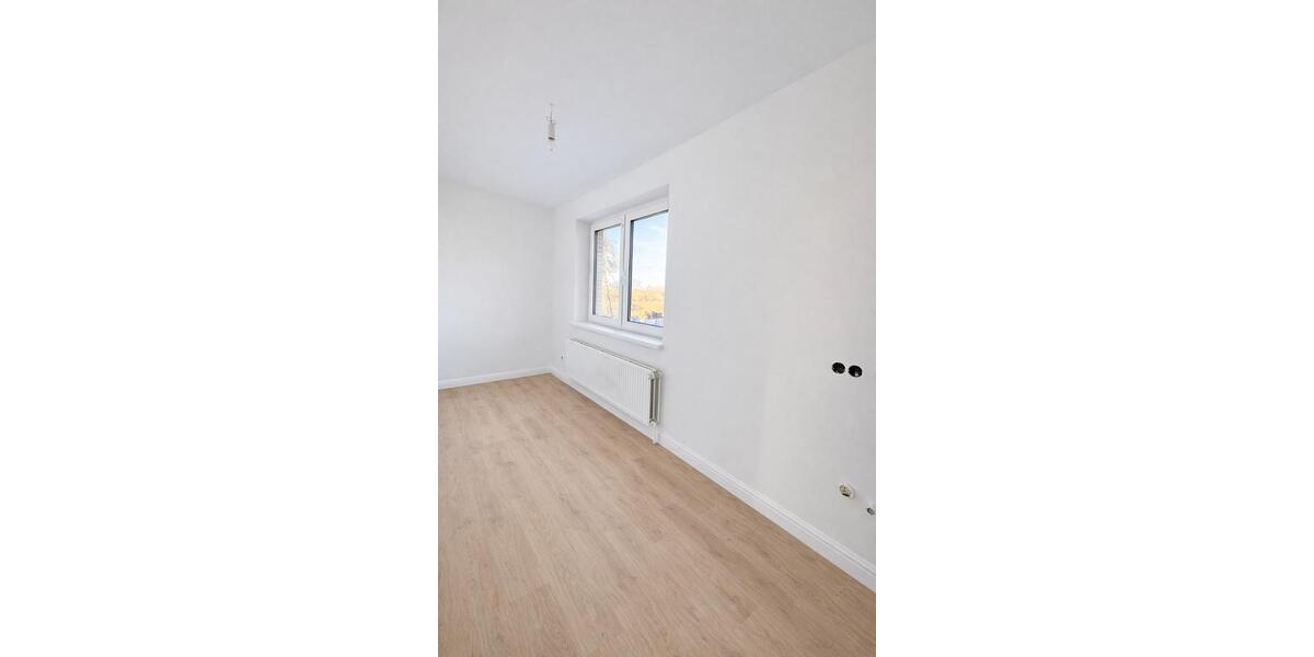 Erdgeschoßwohnung Lauenburg/Elbe Elbe - 4.5 Zimmer, 147 m&sup2;, 1.400&euro; | Angebot:26537357