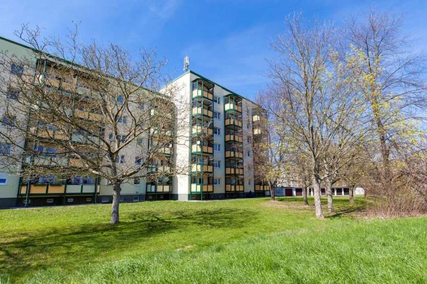 Wohnung zum Mieten in Altenburg 430 € 65.08 m² 2 zimmer