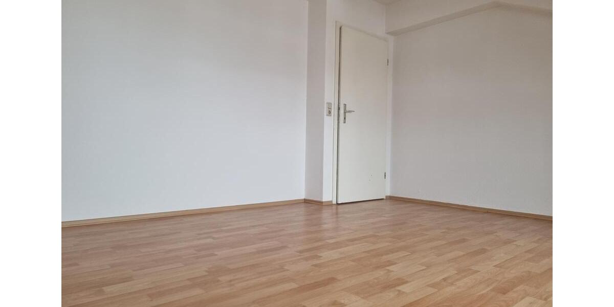 Dachgeschoßwohnung Halberstadt - 4 Zimmer, 117 m&sup2;, 699&euro; | Angebot:24522286