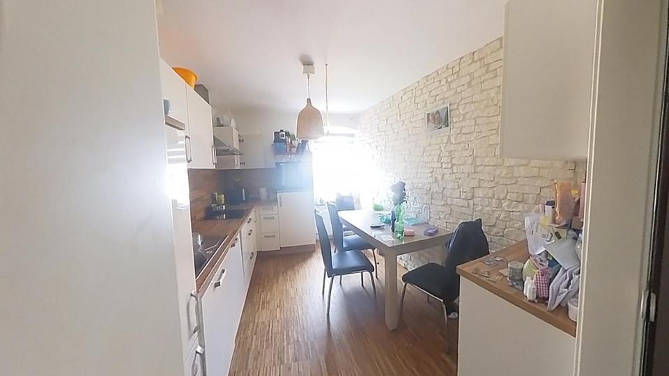Dachgeschoßwohnung Hameln - 3 Zimmer, 98 m&sup2;, 720&euro; | Angebot:26301970