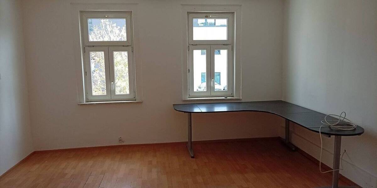 Etagenwohnung Eschenburg Eibelshausen - 3 Zimmer, 80 m&sup2;, 500&euro; | Angebot:26229777