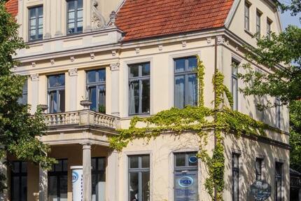 Miete repräsentative Gewerbefläche in denkmalgeschütztem Gebäude zimmer