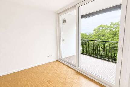 Wohnung Mönchengladbach Gladbach - 2 Zimmer, 68 m&sup2;, 885&euro; | Angebot:26837023