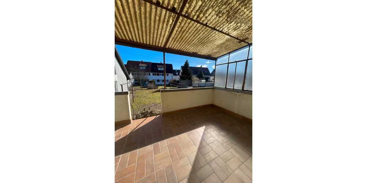 Erdgeschoßwohnung Böblingen - 3 Zimmer, 70 m&sup2;, 1.300&euro; | Angebot:25234572