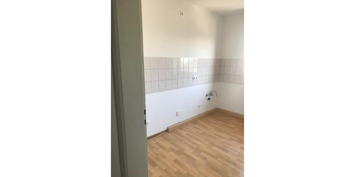 Etagenwohnung Mitterteich - 3 Zimmer, 75 m&sup2;, 420&euro; | Angebot:25603827