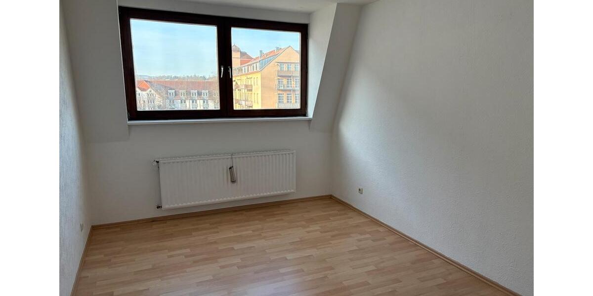 Etagenwohnung Fulda - 3 Zimmer, 85 m&sup2;, 1.100&euro; | Angebot:24874024