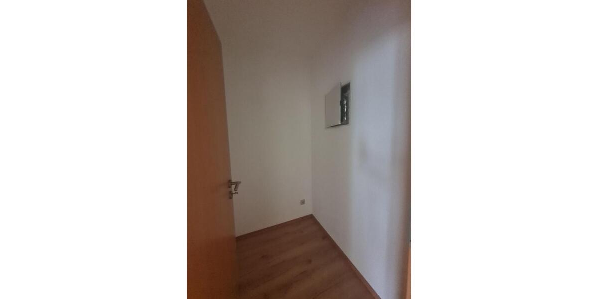 Dachgeschoßwohnung Mühlhausen (Thüringen) - 1 Zimmer, 42 m&sup2;, 285&euro; | Angebot:26561605