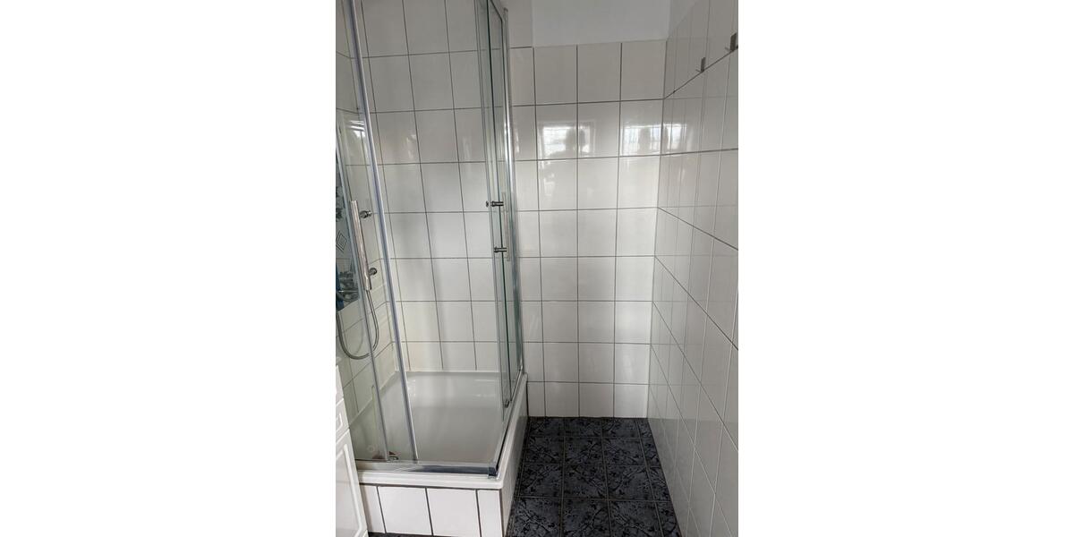 Dachgeschoßwohnung Magdeburg Ottersleben - 1.5 Zimmer, 30 m&sup2;, 420&euro; | Angebot:24680727
