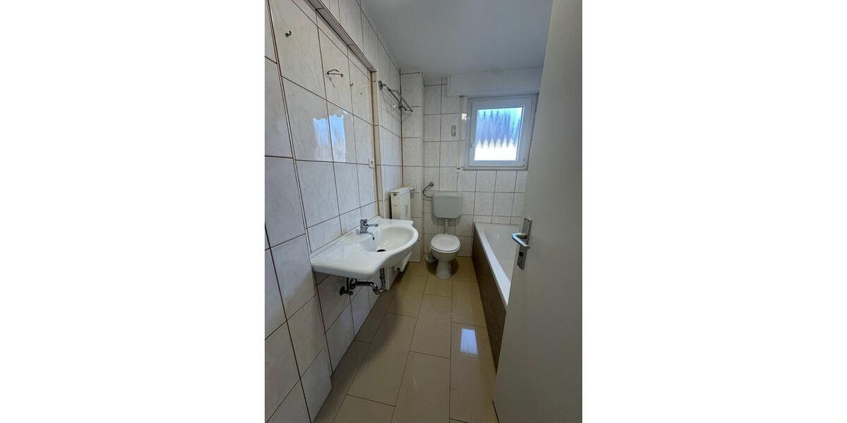 Etagenwohnung Rastatt - 4 Zimmer, 86 m&sup2;, 830&euro; | Angebot:24559804