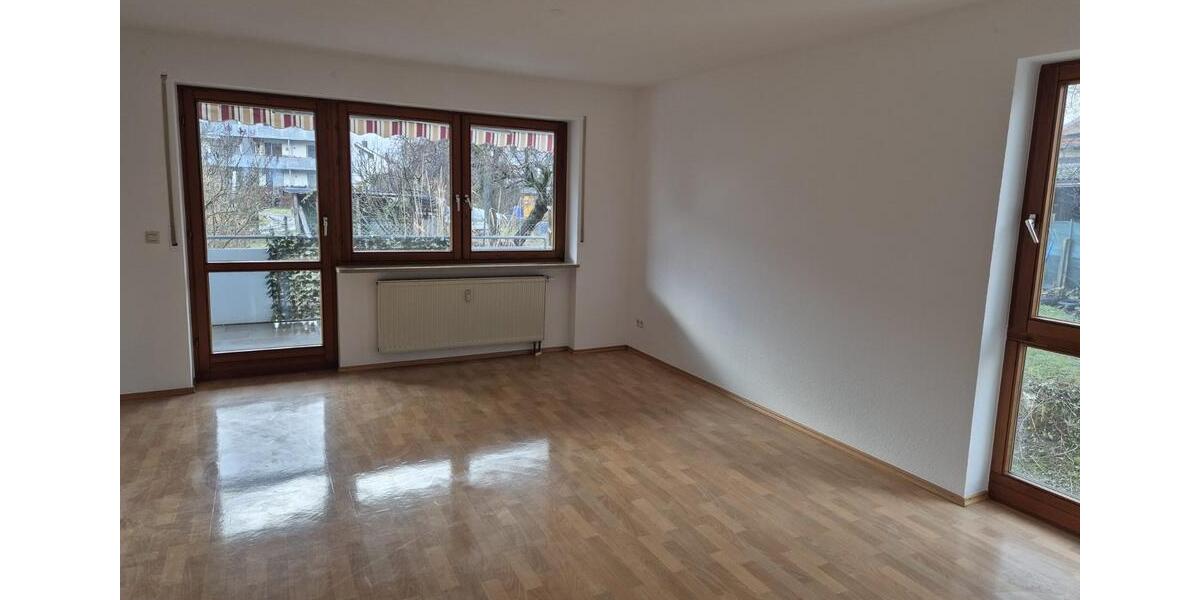 Etagenwohnung Stockach - 4 Zimmer, 106 m&sup2;, 1.300&euro; | Angebot:24510134