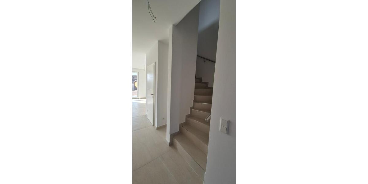 Doppelhaushälfte Wagenfeld - 4 Zimmer, 110 m&sup2;, 1.200&euro; | Angebot:24806358